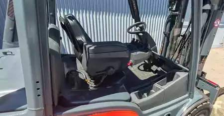 Dieselový VZV 2020  Linde H25D (12)