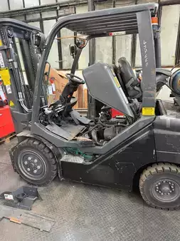 Carretilla elevadora GLP 2021  Baoli KBG25 269mh/ doosan/ Defect (1)