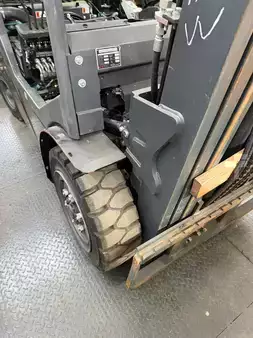Carretilla elevadora GLP 2021  Baoli KBG25 269mh/ doosan/ Defect (11)