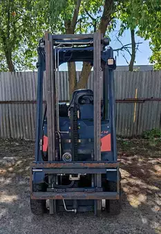 Treibgasstapler 2017  Linde H14T-01 (8)