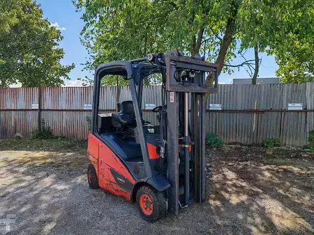 Treibgasstapler 2017  Linde H14T-01 (4)