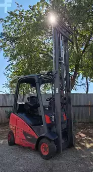 Treibgasstapler 2017  Linde H14T-01 (6)