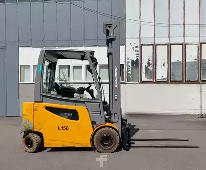 Elektro čtyřkolový VZV 2018 Jungheinrich EFG 425ks 6.5m/ batt2021/ 4v (1)