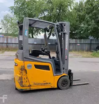 Elektro tříkolové VZV 2019  Jungheinrich EFG 213 Li-ion (2)