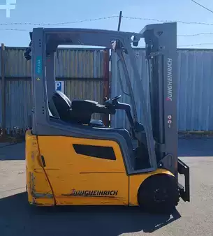 Elektro tříkolové VZV 2021  Jungheinrich EFG 216k 880mh/ 4.6m/ 2021y (9)