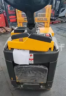 Wózki z platformą operatora - Jungheinrich ERD 120 defect (4)