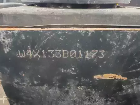 Magasemelésű béka - Linde L12 battery problem (5)