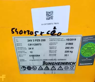 Vontató 2019  Jungheinrich EZS130 defect (7)