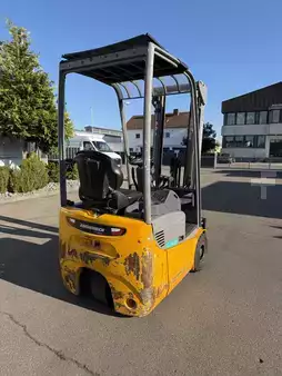 Electric - 3 wheels 2022  Jungheinrich EFG 110 2022y/ 3.3m/ 1127h (7)
