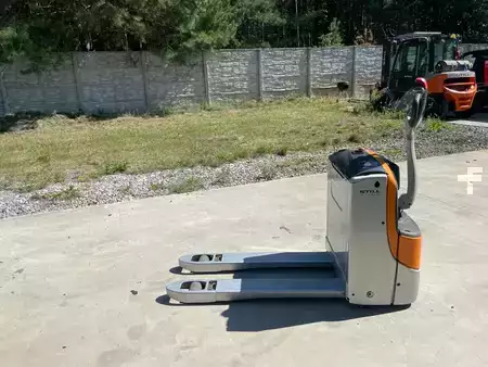 Nízkozdvižný vozík 2016  Still EXU 16 (3)