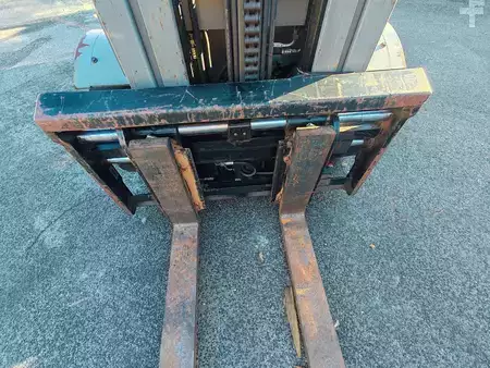 Dieselový VZV 2020  Jungheinrich DFG 425s 5.5m/ 4v/ 4371mh (10)