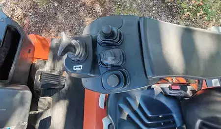Carrelli elettrici 4 ruote 2009  Toyota 7FBMF25 / batt 2022 unused (19)