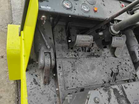 Carretilla compacta  Clark C 500 135 (17)