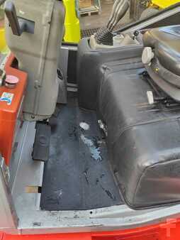Carrelli elevatori diesel 2004  BT CBD35 (7)