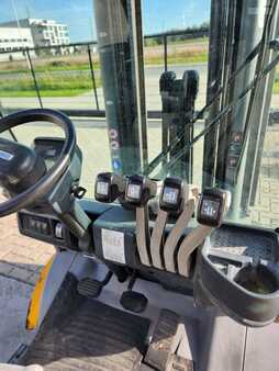 LPG Forklifts 2019  Jungheinrich TFG425 (8)