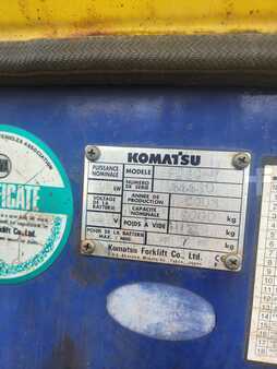 Carretilla elevadora diésel 2003 Komatsu FD80-7 (4)