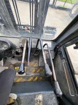 Carrelli elevatori diesel 2007  Toyota 5FD70 (10)