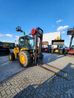 Carrelli fuoristrada 4x4 2006  JCB 930 (7)