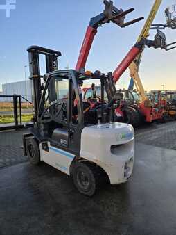 Carretilla elevadora diésel 2019 Unicarriers YG1D2A30Q (4)