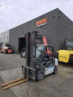 Carretilla elevadora diésel 2019 Unicarriers YG1D2A30Q (1)