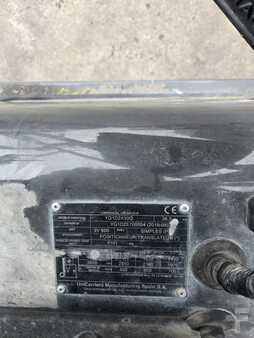 Dieselstapler 2019  Unicarriers YG1D2A30Q (2)