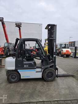 Dieselstapler 2019  Unicarriers YG1D2A30Q (5)