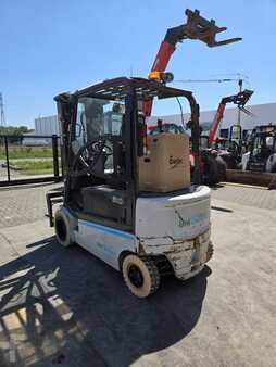 Elektryczne 4-kołowe 2020  Unicarriers G1Q2L30Q (4)