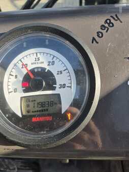 Wózek terenowy 2015  Manitou M50-2H (8)