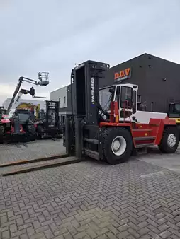 Diesel truck 2011  Svetruck 18120 (1)