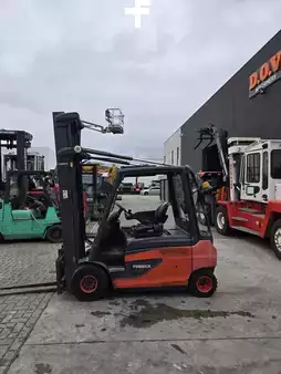 Elektro 4 Rad 2018  Linde E30L-01 (2)
