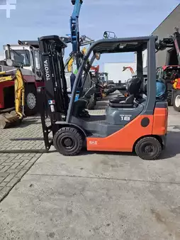 Gasoltruck 2023  Toyota 02-8FGF18 (5)