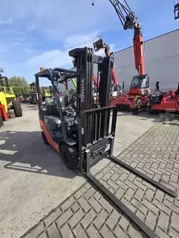 Gasoltruck 2023  Toyota 02-8FGF18 (9)