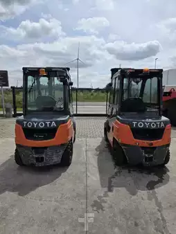 Empilhador diesel 2021  Toyota 52-8FDF25 (10)