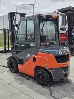 Empilhador diesel 2021  Toyota 52-8FDF25 (3)