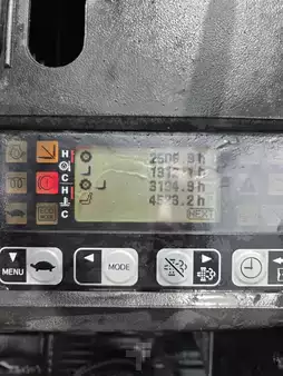 Empilhador diesel 2021  Toyota 52-8FDF25 (8)