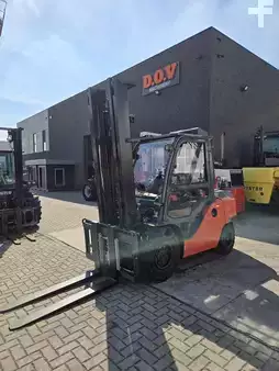 Diesel heftrucks 2020  Toyota 40-8FD50N (1)