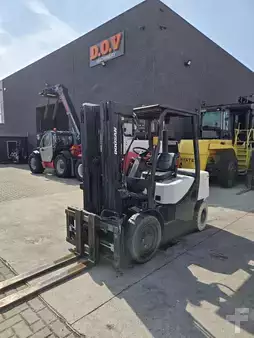 Chariots élévateurs diesel 2019  Doosan D30GP (1)