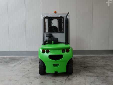 Diesel Forklifts 2013  Cesab Drago E300 (4)