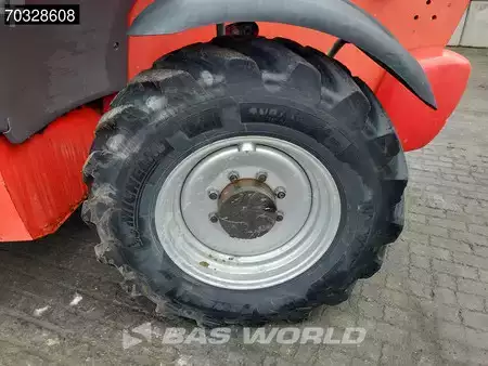 Verreikers (vast) 2012  Manitou MT1440 (19)