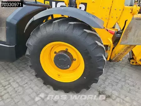 Telescopic forklift rigid 2018  JCB 535-125 Sway (38)