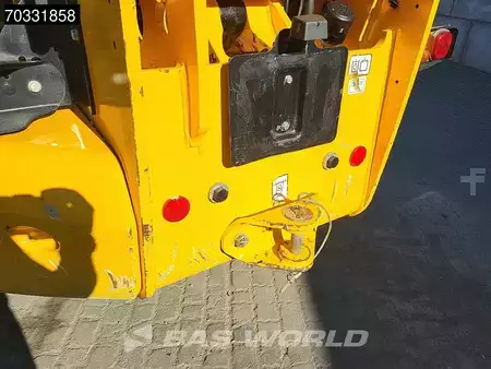 Verreikers (vast) 2022  JCB 540-140 Sway - A/C (19)
