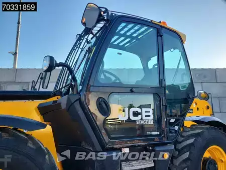 Telehandler Fixed 2022  JCB 540-140 Sway - A/C (17)