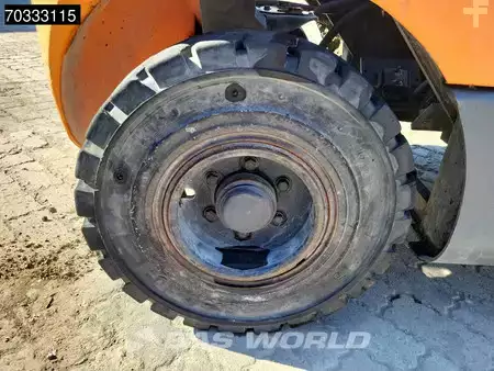 Diesel heftrucks 2015  Doosan D25S -5 MISSING Engine & Seat (15)