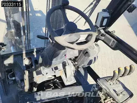 Diesel heftrucks 2015  Doosan D25S -5 MISSING Engine & Seat (18)