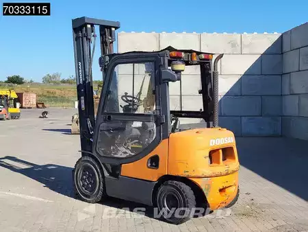 Diesel heftrucks 2015  Doosan D25S -5 MISSING Engine & Seat (3)