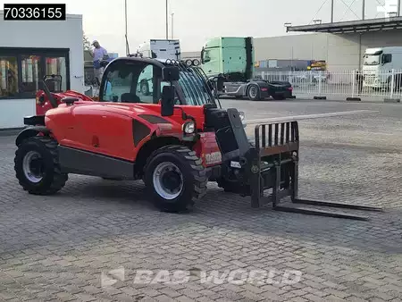 Teleskoptruck fast bom 2016  Manitou MT625 H (9)