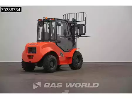 Carrelli elevatori diesel 2026  Heli CPCD35 FACTORY WARRANTY - 4x4 - KUBOTA ENGINE - CE (10)