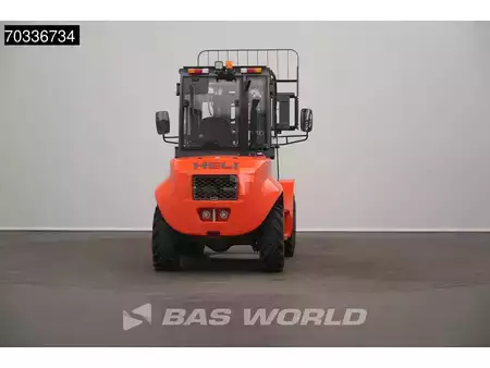 Carrelli elevatori diesel 2026  Heli CPCD35 FACTORY WARRANTY - 4x4 - KUBOTA ENGINE - CE (8)
