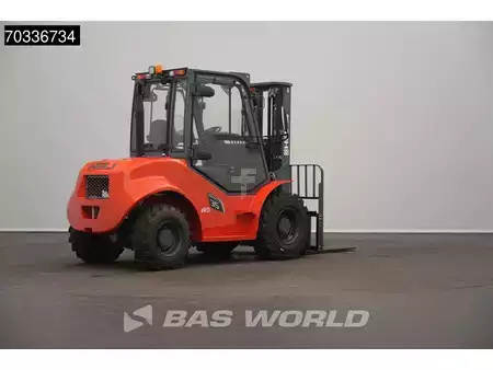 Carrelli elevatori diesel 2026  Heli CPCD35 FACTORY WARRANTY - 4x4 - KUBOTA ENGINE - CE (9)
