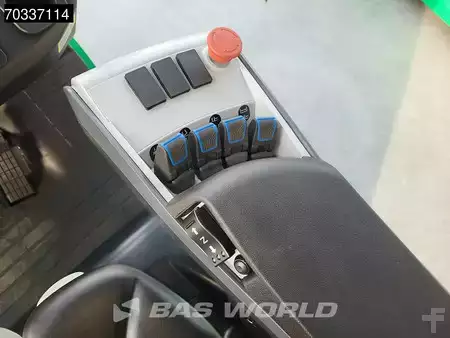 Chariots électriques à 4 roues 2023  HC (Hangcha) CPD18 Electric Li-ion Forklift - Triplex - Warranty (18)